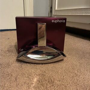 New Calvin Klein Euphoria Eau De Parfum Spray 3.3 Fl ounces